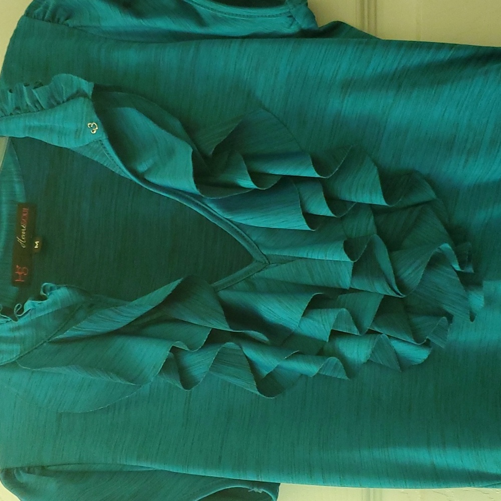 Ruffled front blouse - Picture 5 of 6